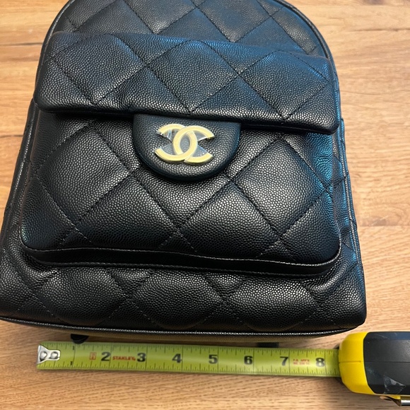 Chanel Quilted Day Backpack - black & gold main image 5